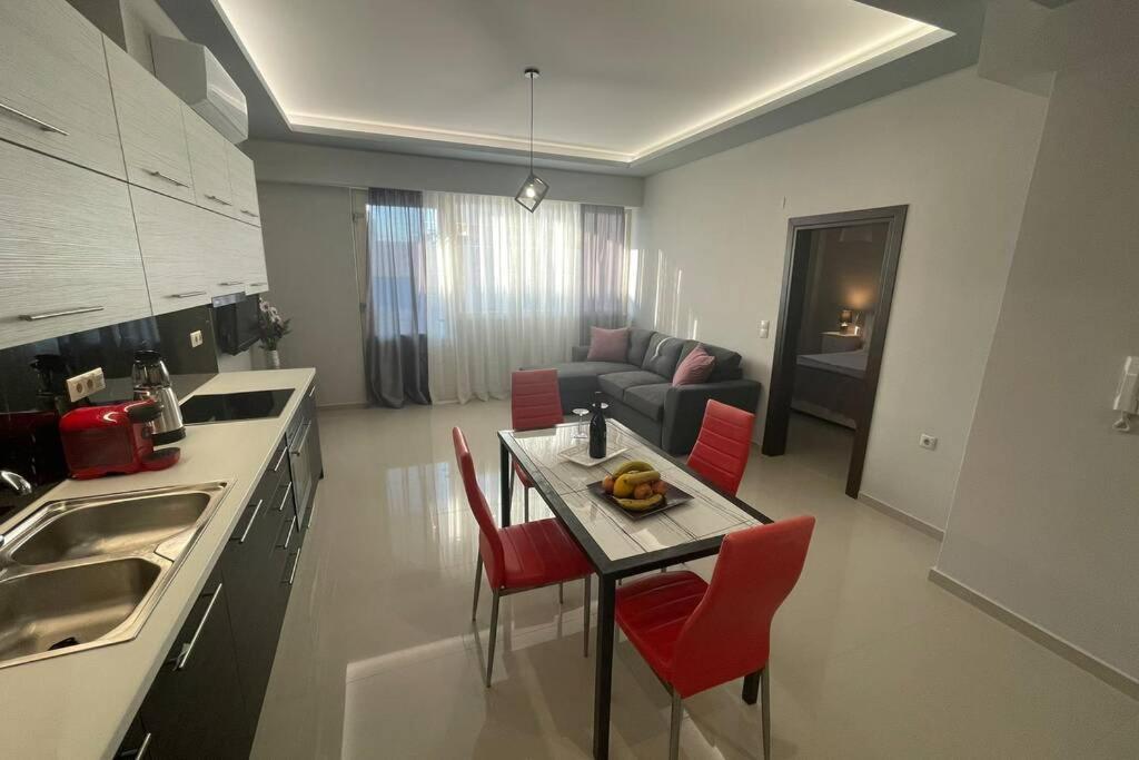 Maxim Deluxe Apartment Nea Alikarnassos Exterior photo